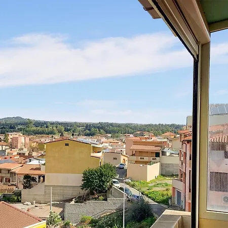 3 Bedroom Stunning In Su Appartement *