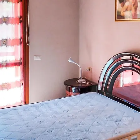 Appartement 3 Bedroom Stunning In Su *